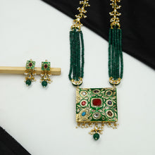 Green Kundan Pendent Set  19148-6330