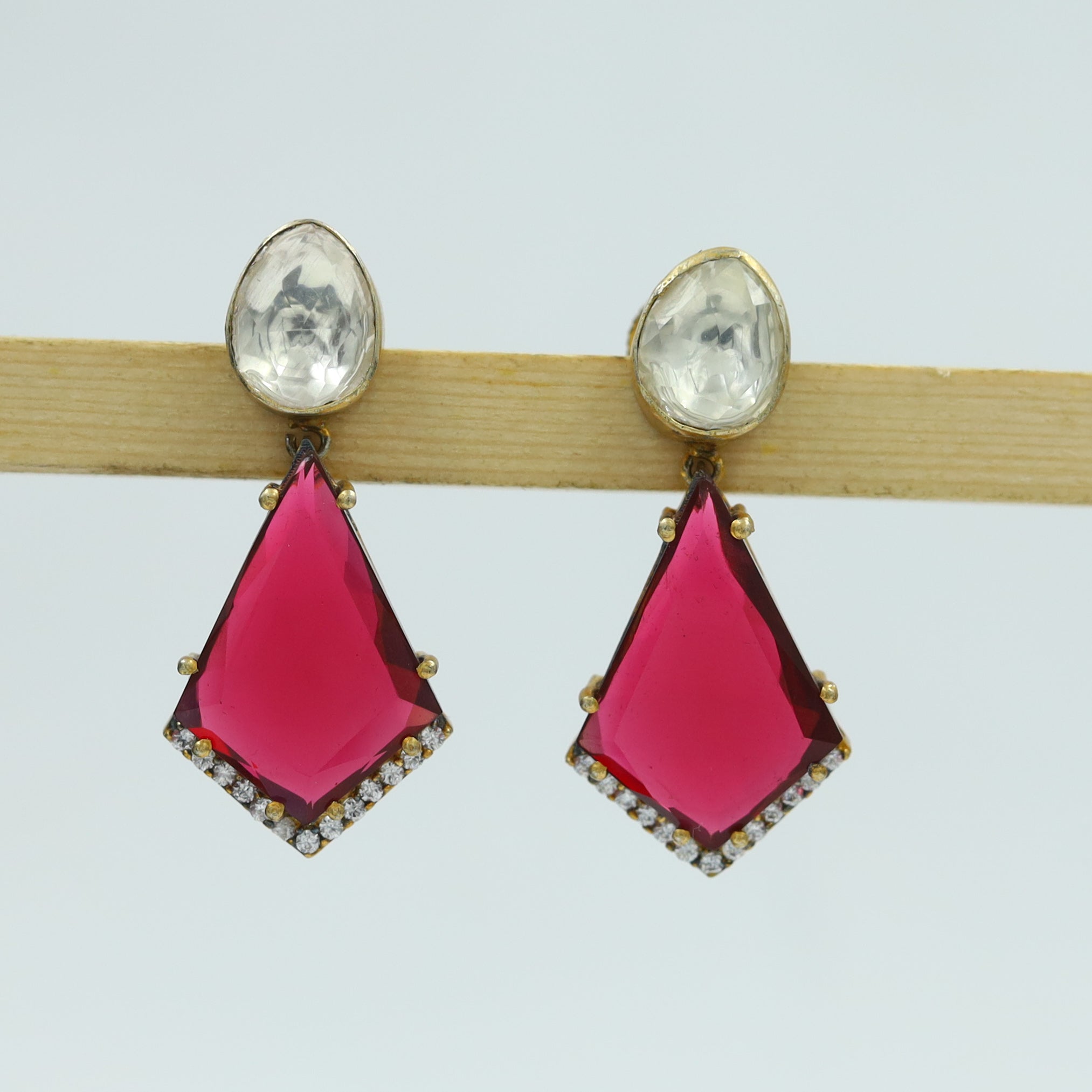 Light Fashion Earring 13644-100