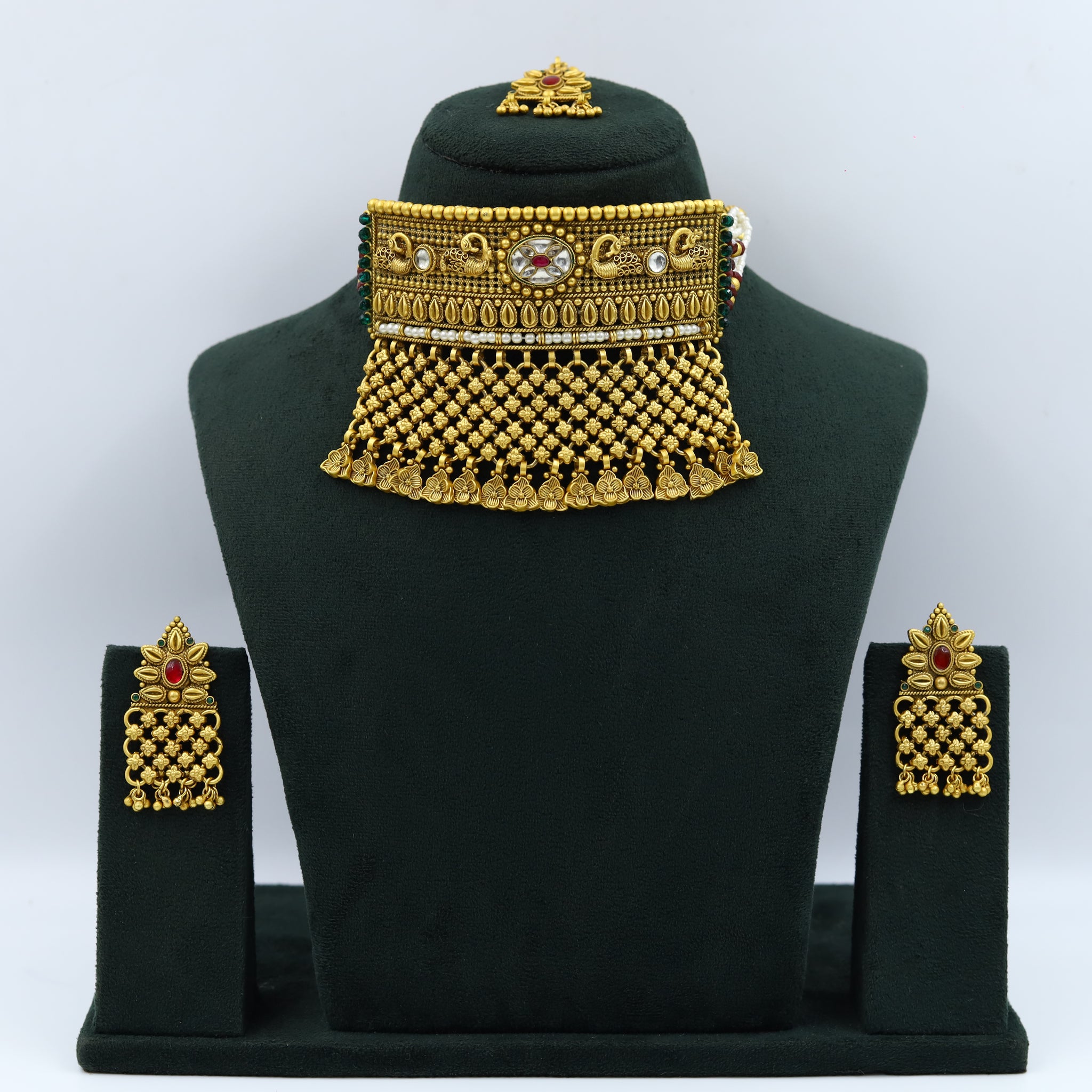 Designer Ruby Green Antique Finish Choker Set 16739-3887