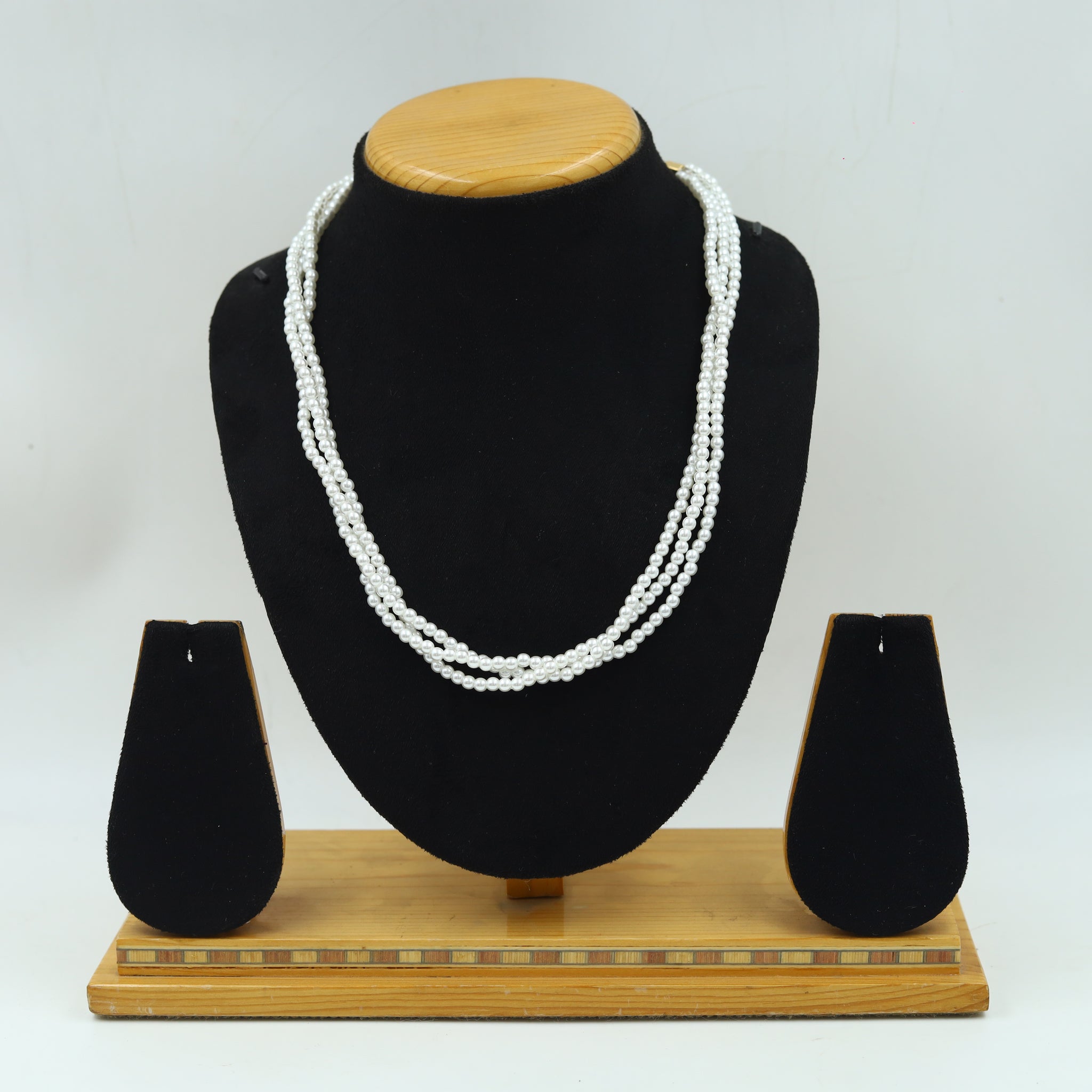 18 Inch Pearl Necklace Set 13133-33