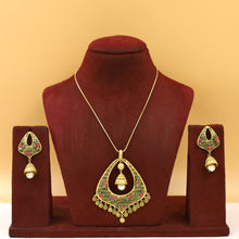 Medium Size Gold Plated Pendant Set 9336-100