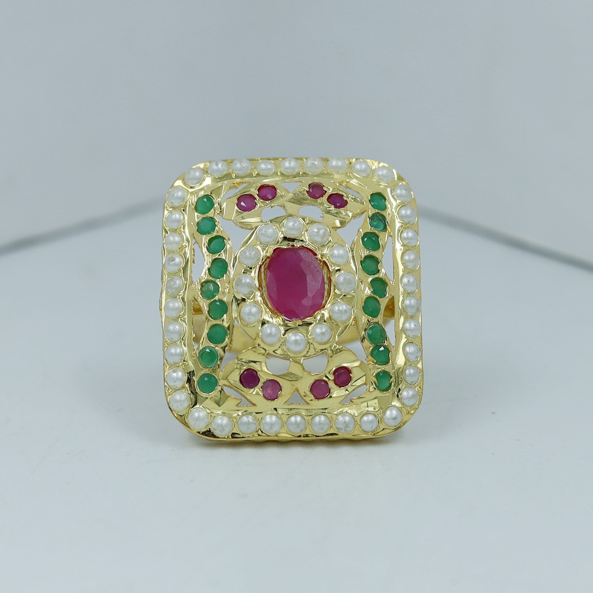 Jagdish Jewellers - Buy 14k Regal Bling Diamond Ring Online