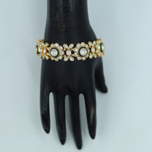 Kundan Bracelet 10656-68
