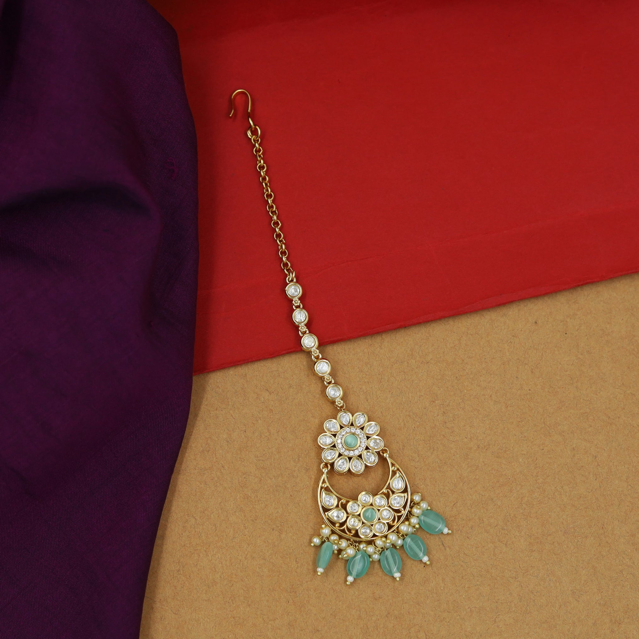 Kundan Maang Tikka 12032-69