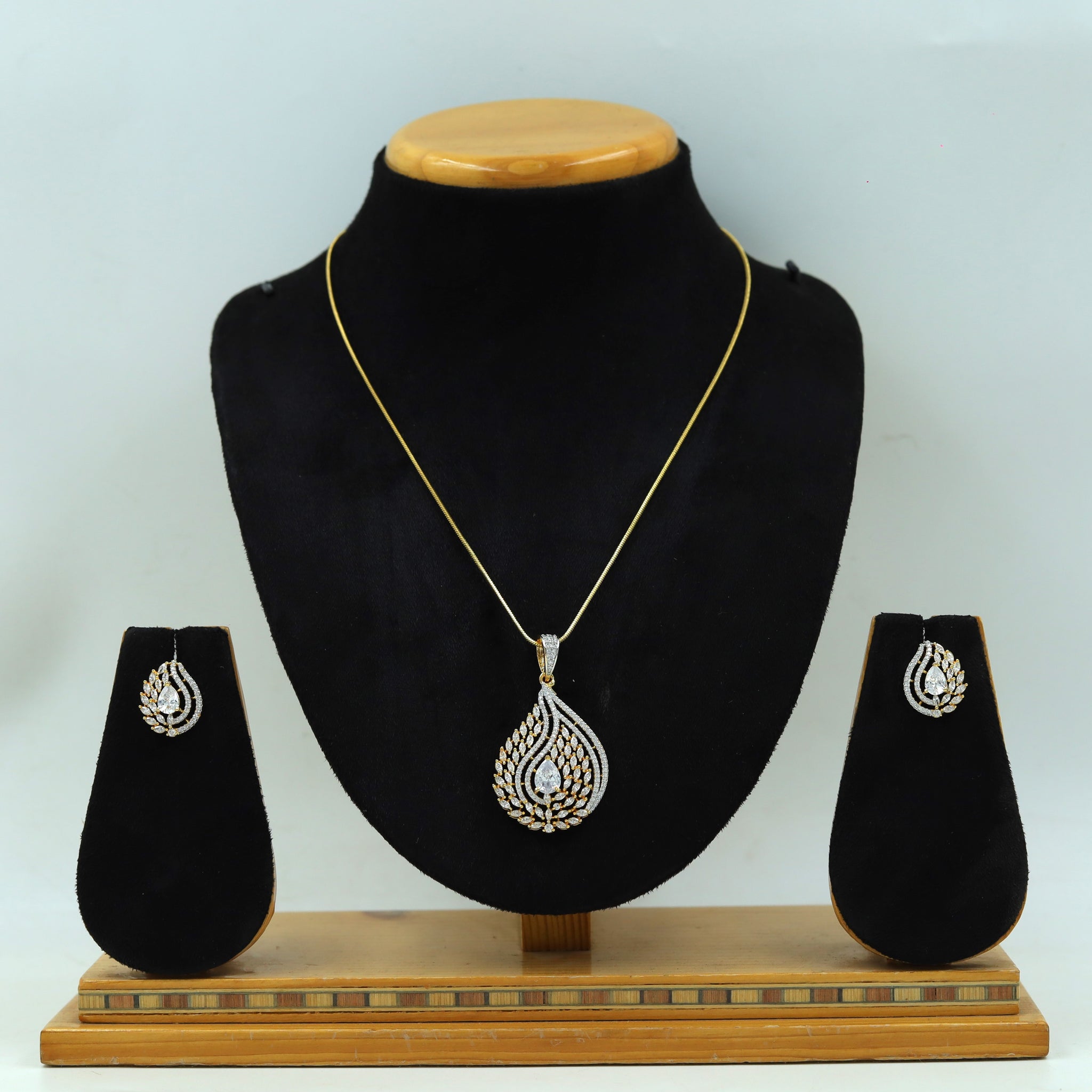 Stylish Zircon/AD Earring 17327-31