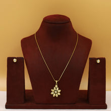 White Kundan Pendant Set 4152-8217
