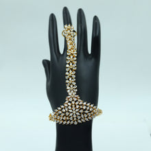 1 Piece Zircon/AD Hathphool 13643-100