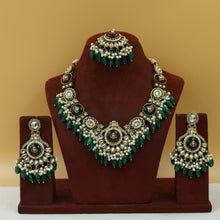 Round Neck Antique Necklace Set 19924-31