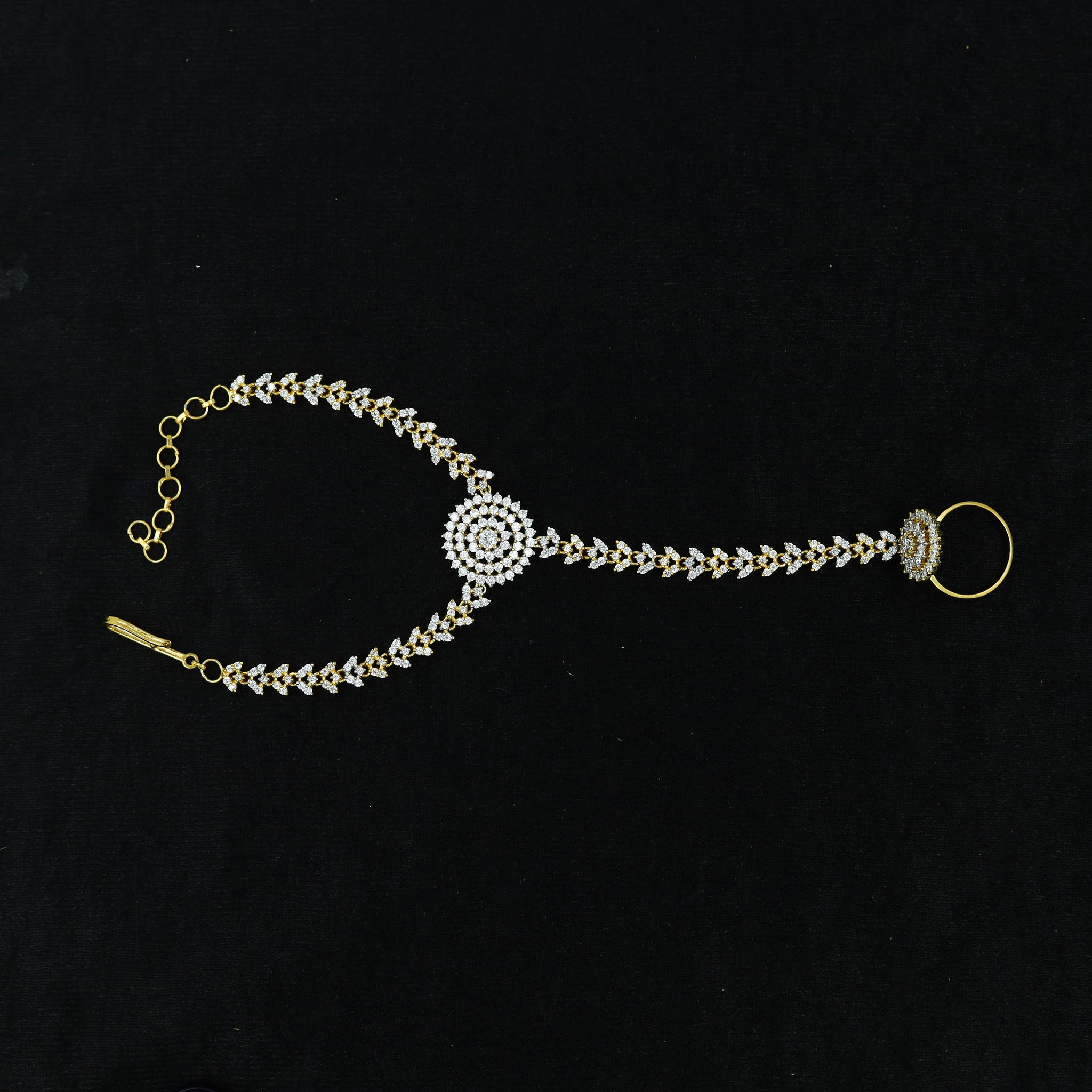 1 Piece Zircon/AD Hathphool 13640-100