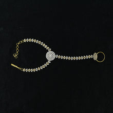 1 Piece Zircon/AD Hathphool 13640-100