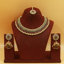 Red Antique Necklace Set