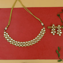 Round Neck Kundan Necklace Set 6373-28