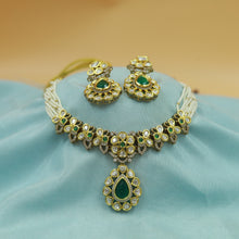 Choker Kundan Necklace Set 19490-69
