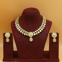Round Neck Kundan Necklace Set 19043-27
