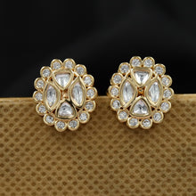 Tops/Studs Kundan Earring 10071-4