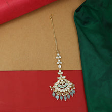 Kundan Maang Tikka 12443-28