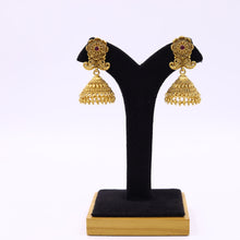 Round Neck Temple Necklace Set 12132-28