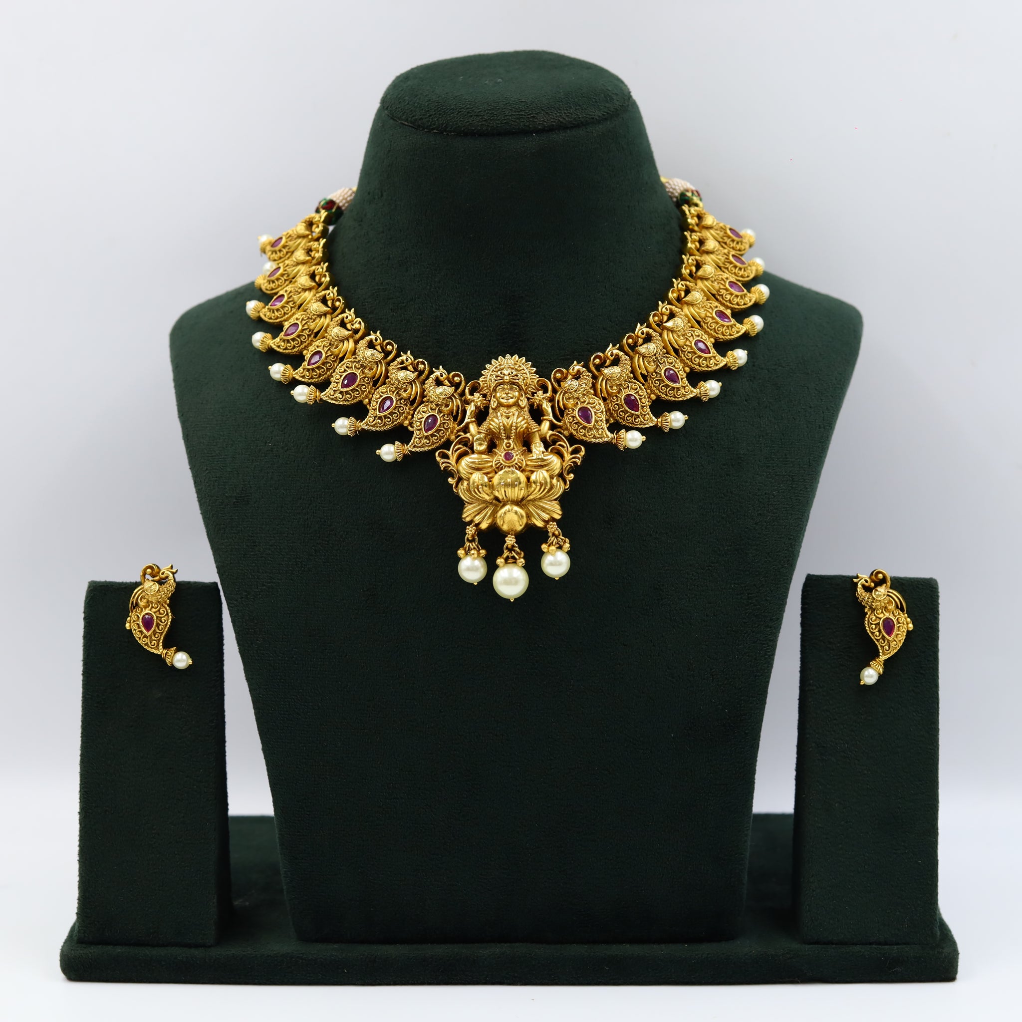 Ruby Temple Necklace Set 7829-1555