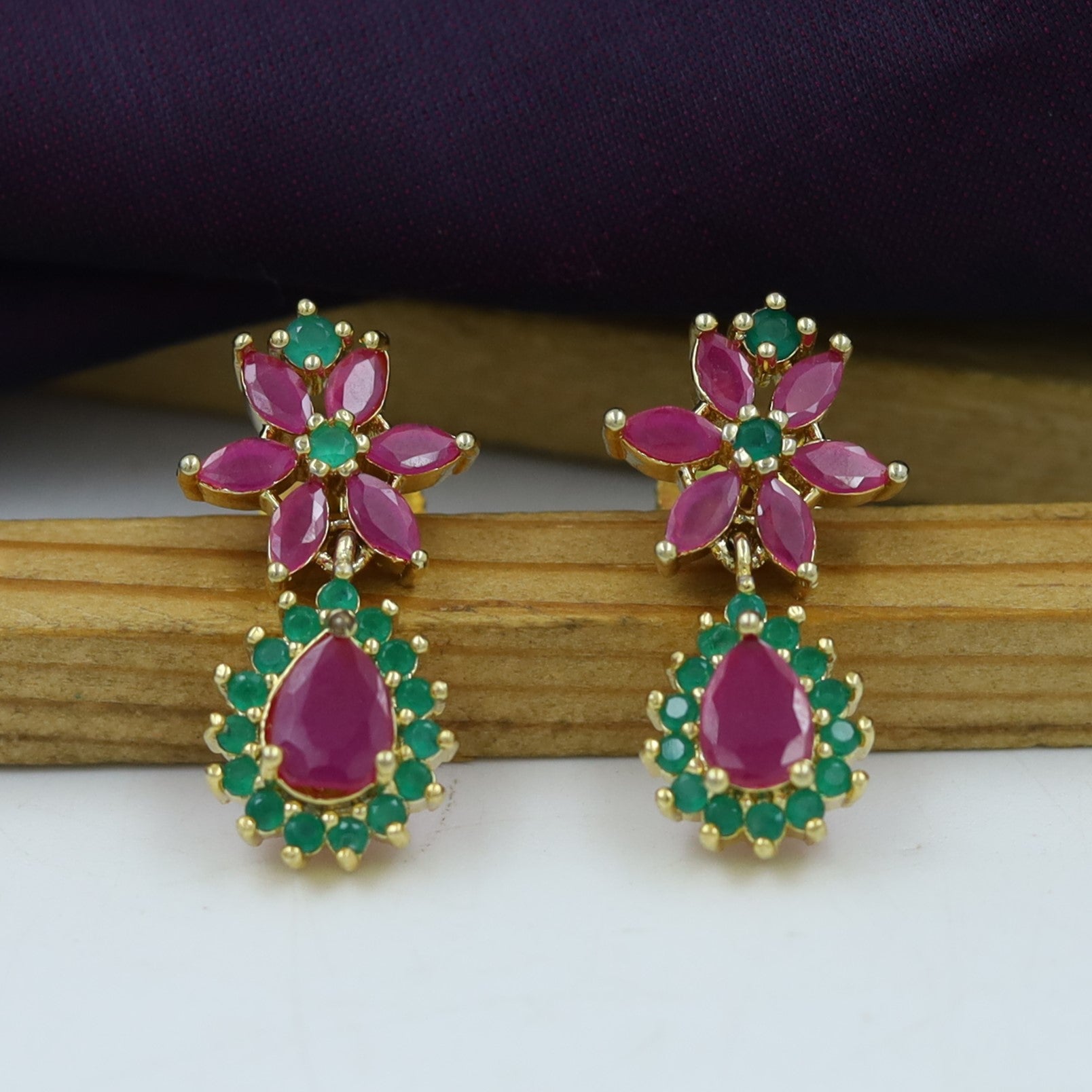 Jadau Pendant Set 1364-69