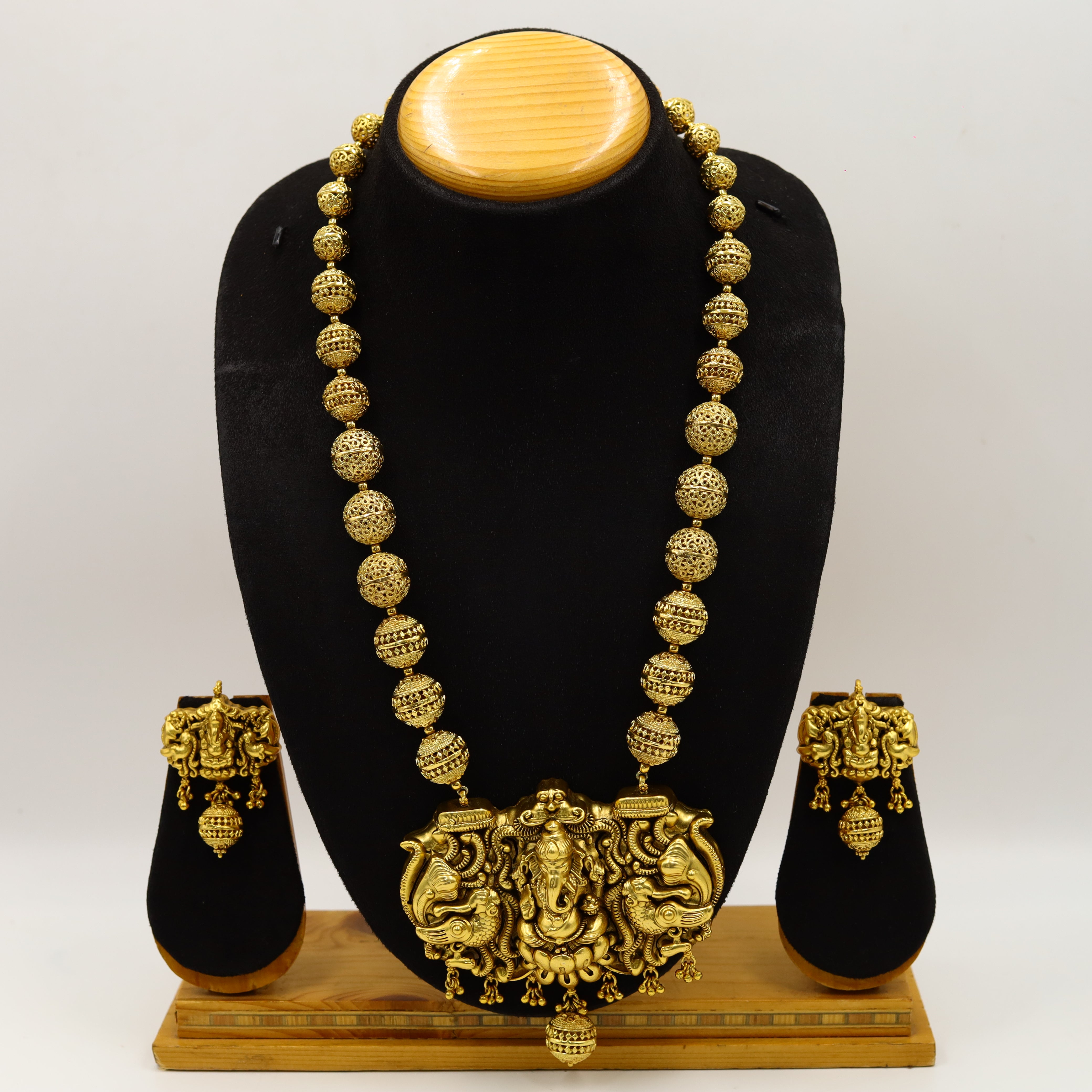 Temple jewellery pendant sets store