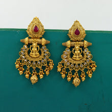 Danglers Antique Earring 7051-1