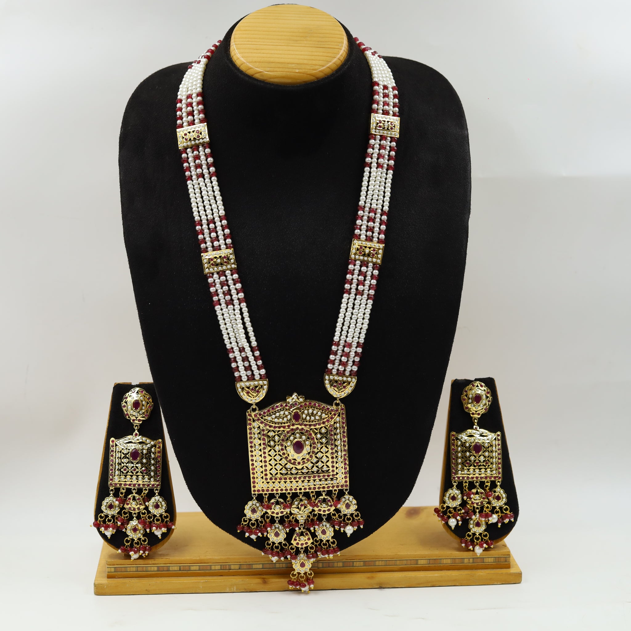 Long Neck Jadau Necklace Set 15982-65