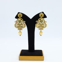 Ruby Green Gold Look Earring