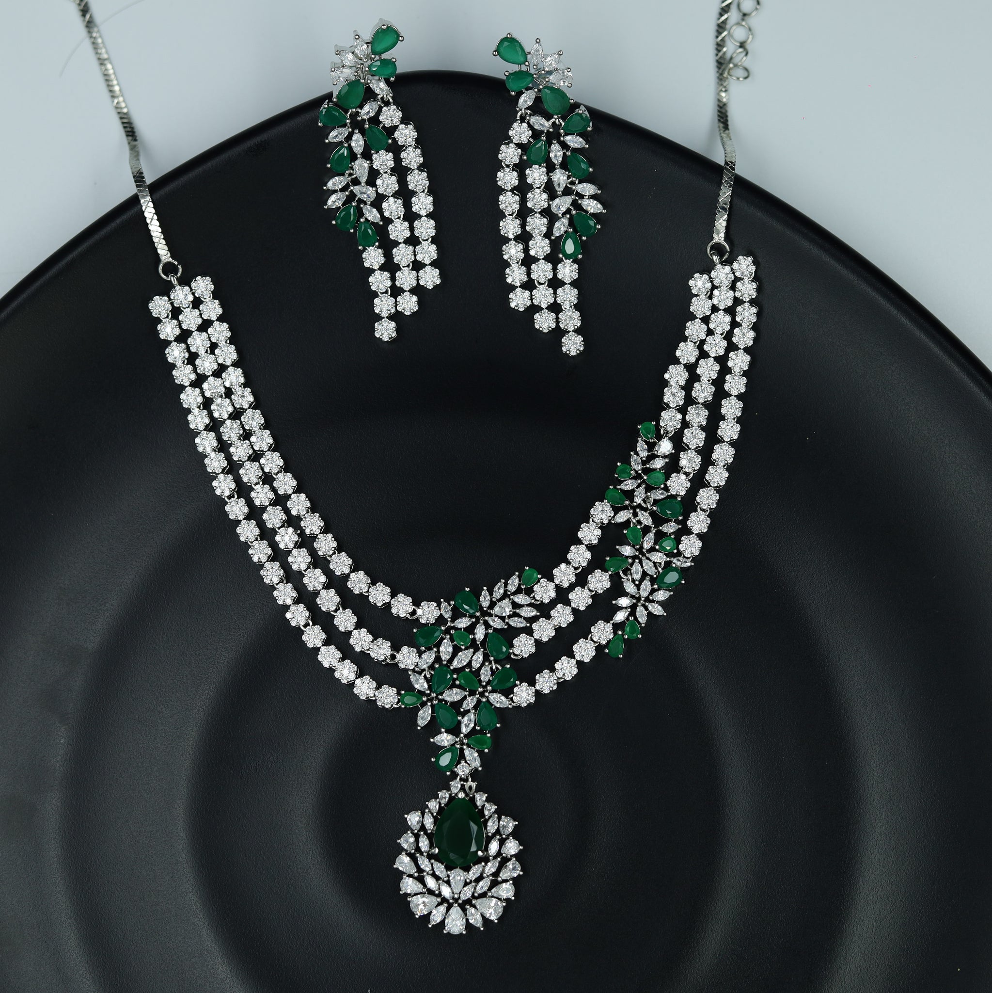 Round Neck Zircon/AD Necklace Set 10801-69