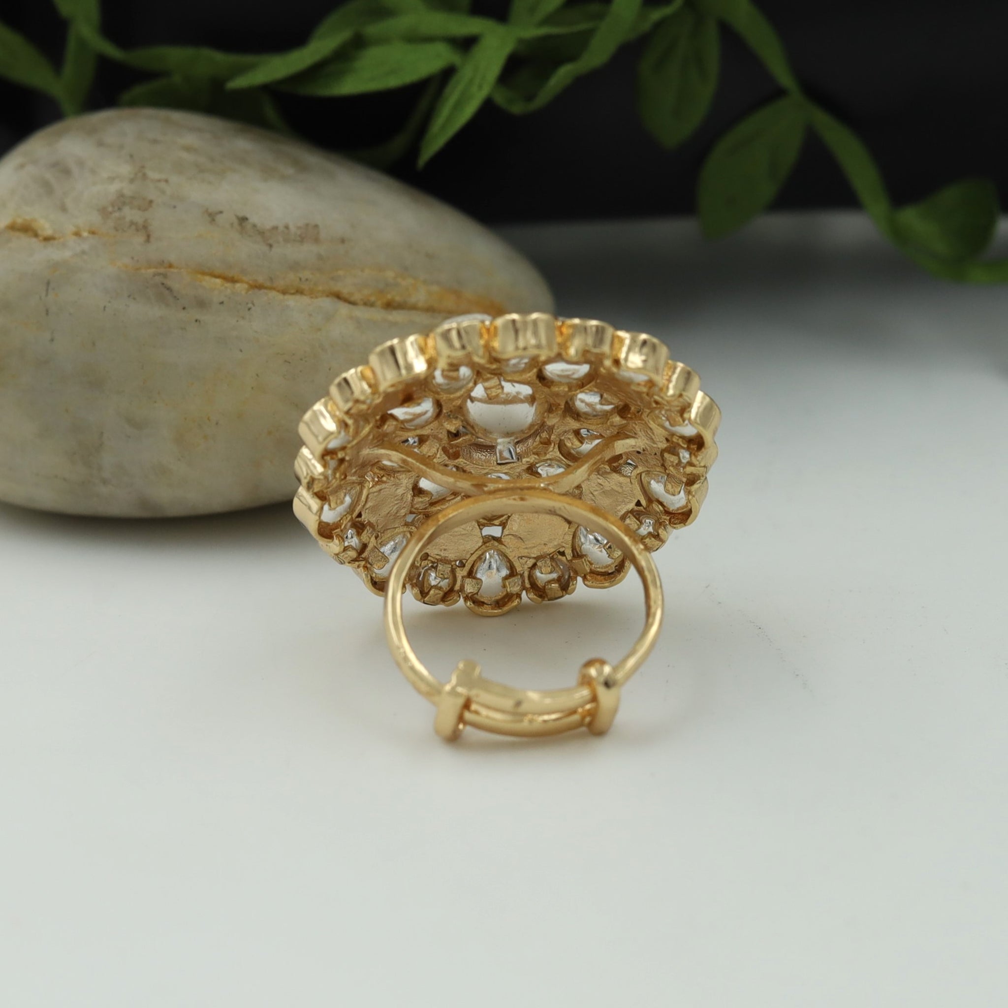 Kundan Ring 12270-28