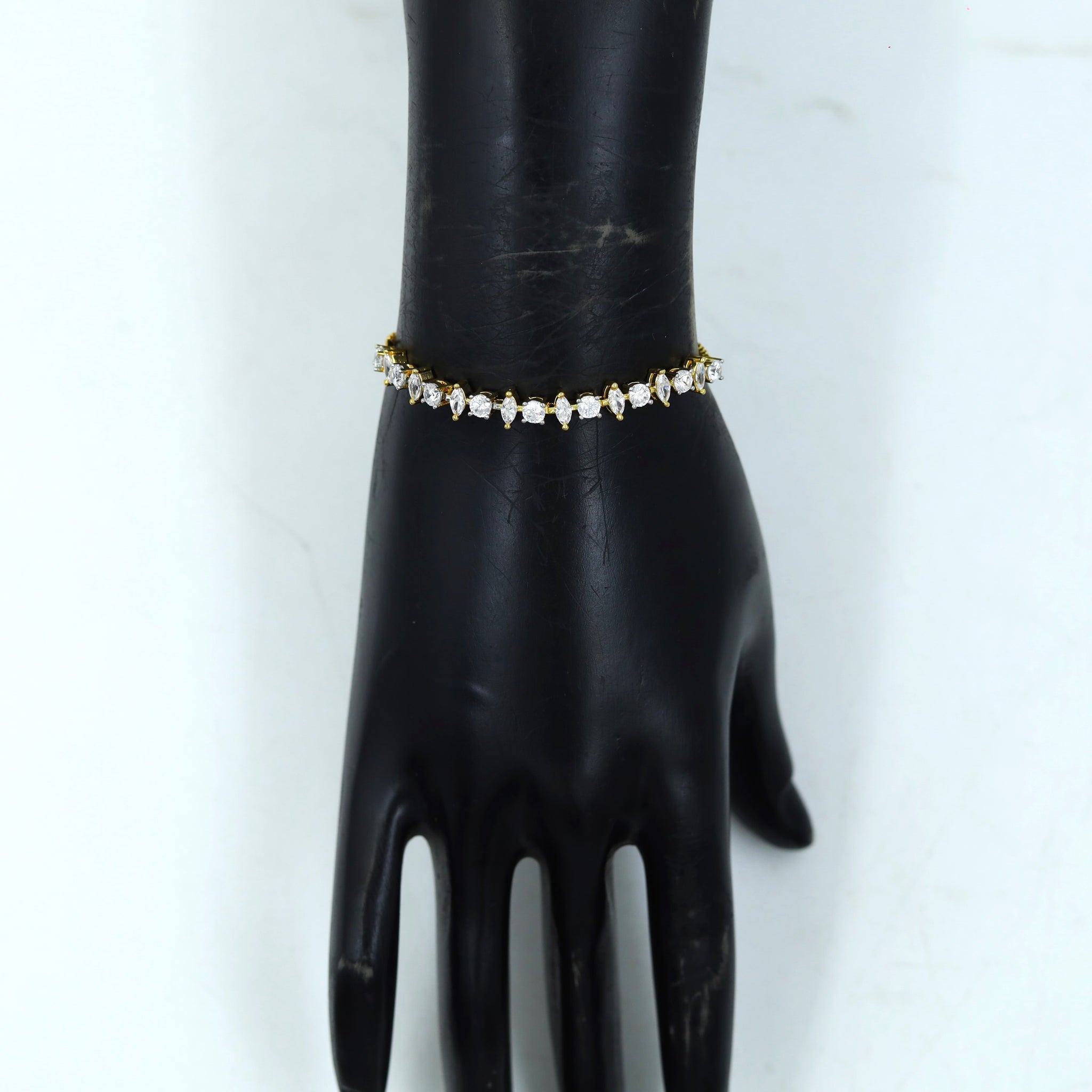 Zircon/AD Bracelet 12867-31