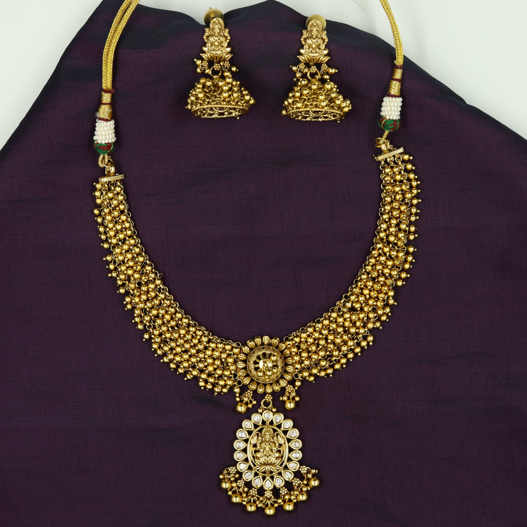 Antique Gold Plated Round Neck Temple Necklace Set 10052-28