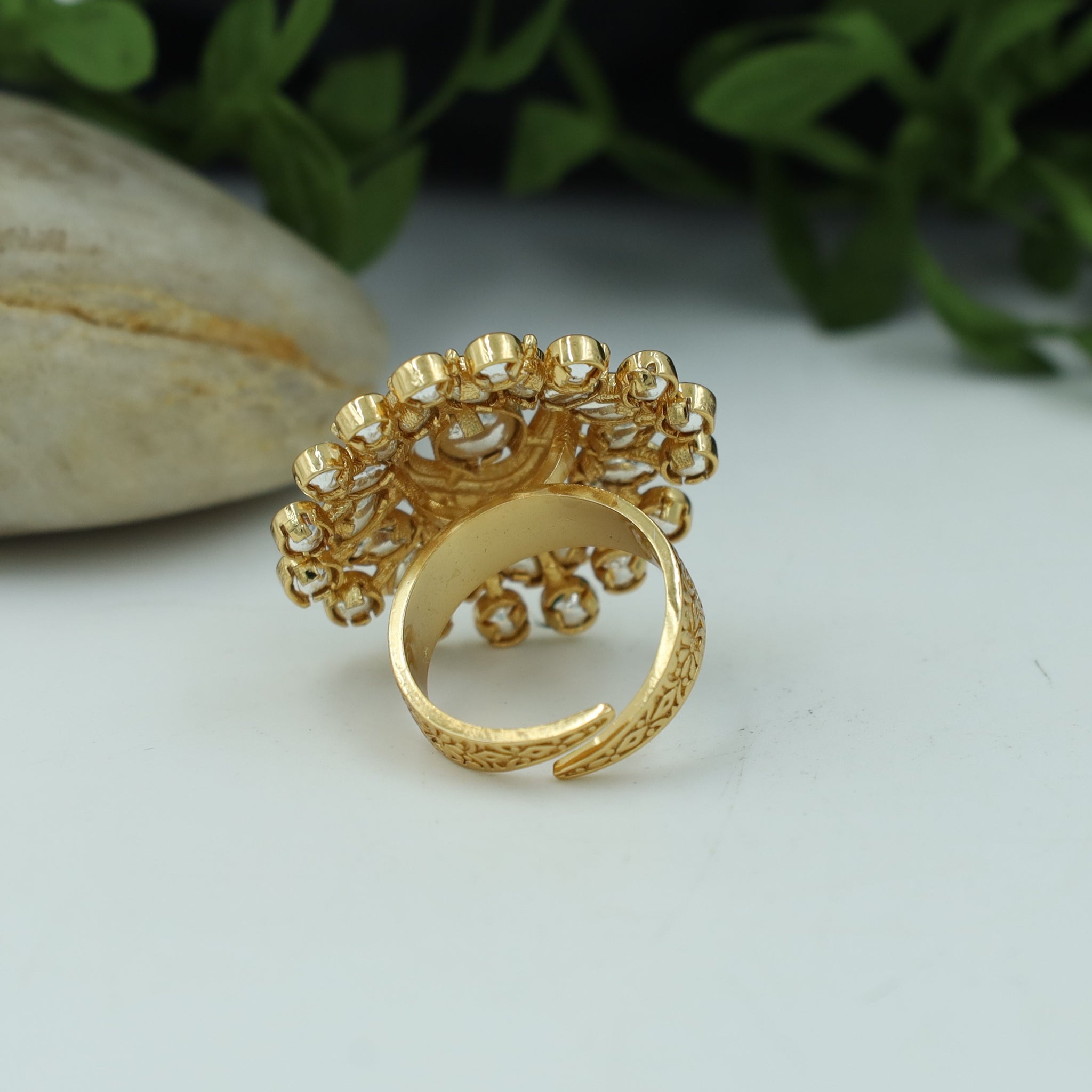 Kundan Ring 12249-28