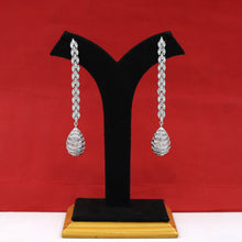 Danglers Zircon/AD Earring 6053-08