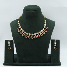 Round Neck Kundan Necklace Set 16961-68