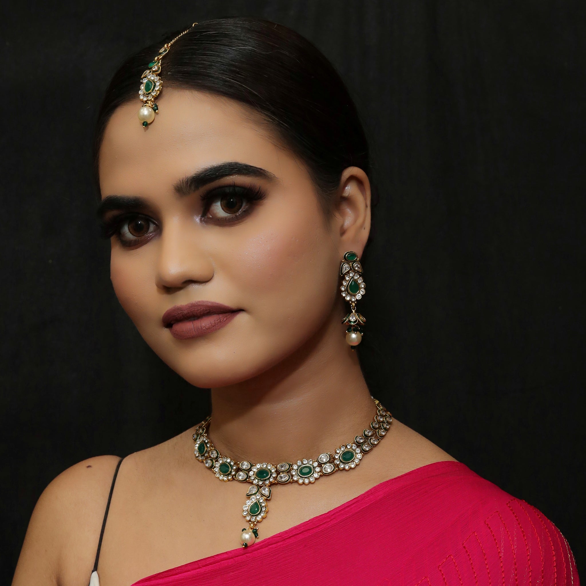 Round Neck Polki Necklace Set 7715-21 - Dazzles Jewellery