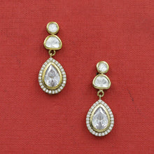 Light Kundan Earring 16938-31