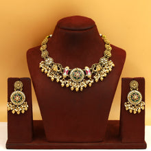Round Neck Heritage Antique Necklace Set 19662-1