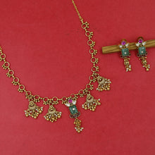 Round Neck Heritage Antique Necklace Set 19660-1