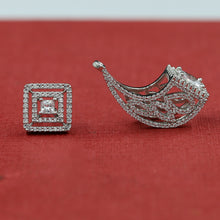 Light Earring Zircon/AD Earring 10705-69