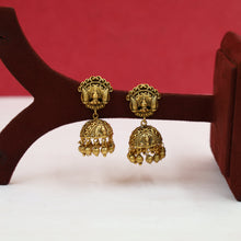 Gold Temple Earring 8261-2124