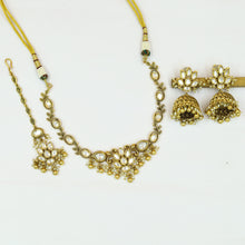 Round Neck Antique Necklace Set 19280-28