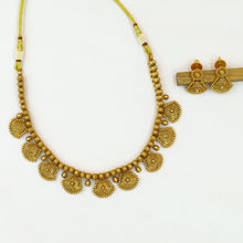Round Neck Antique Necklace Set 19586-31