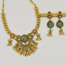 Round Neck Antique Necklace Set 19720-31
