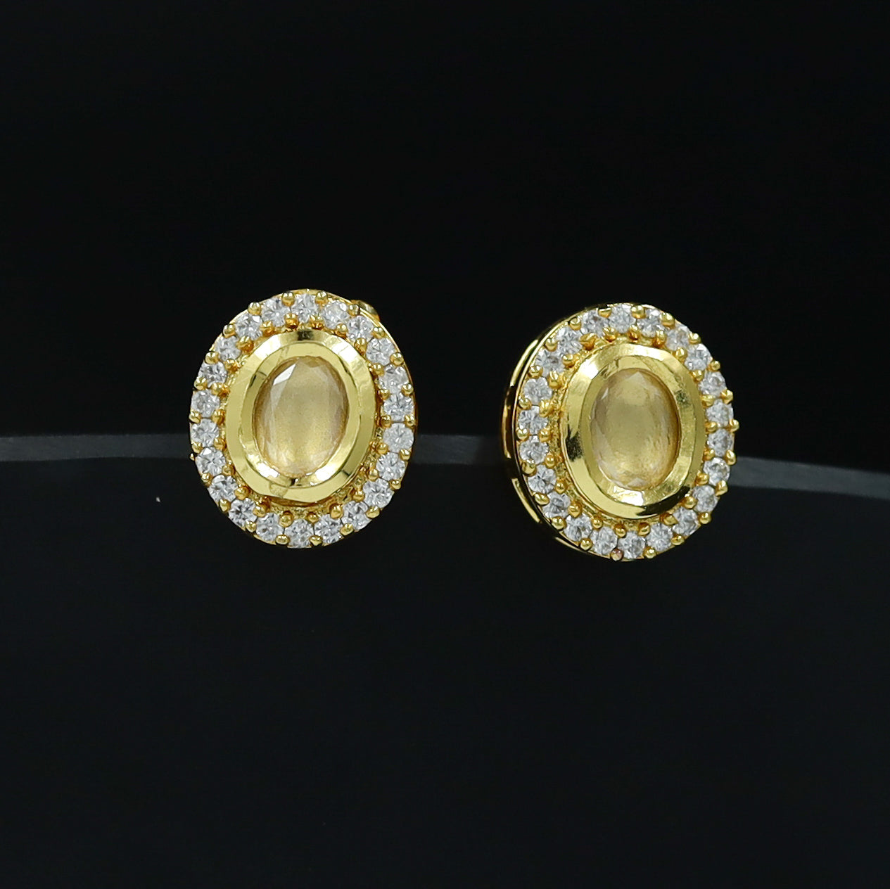 Tops/Studs Kundan Earring 11433