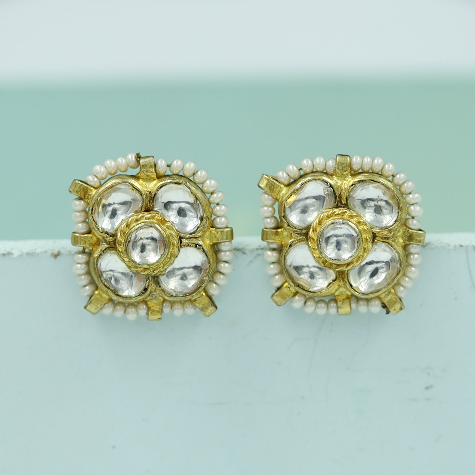 Tops/Studs Kundan Earring 11429