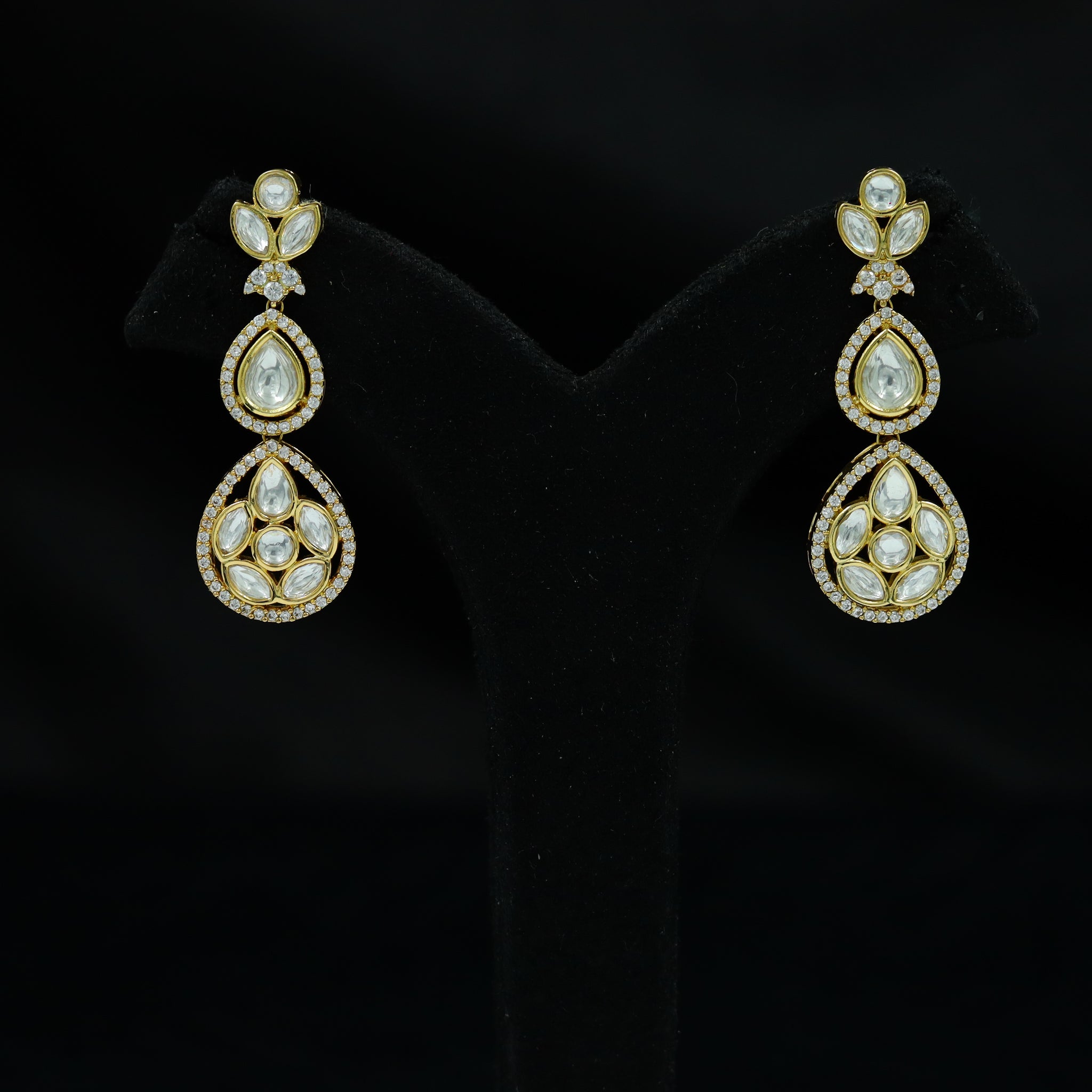 Light Earring Kundan Earring 12334-28