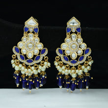 Light Earring Kundan Earring 12316-28