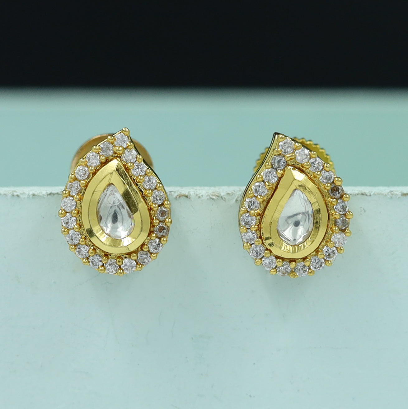 Tops/Studs Kundan Earring 11442