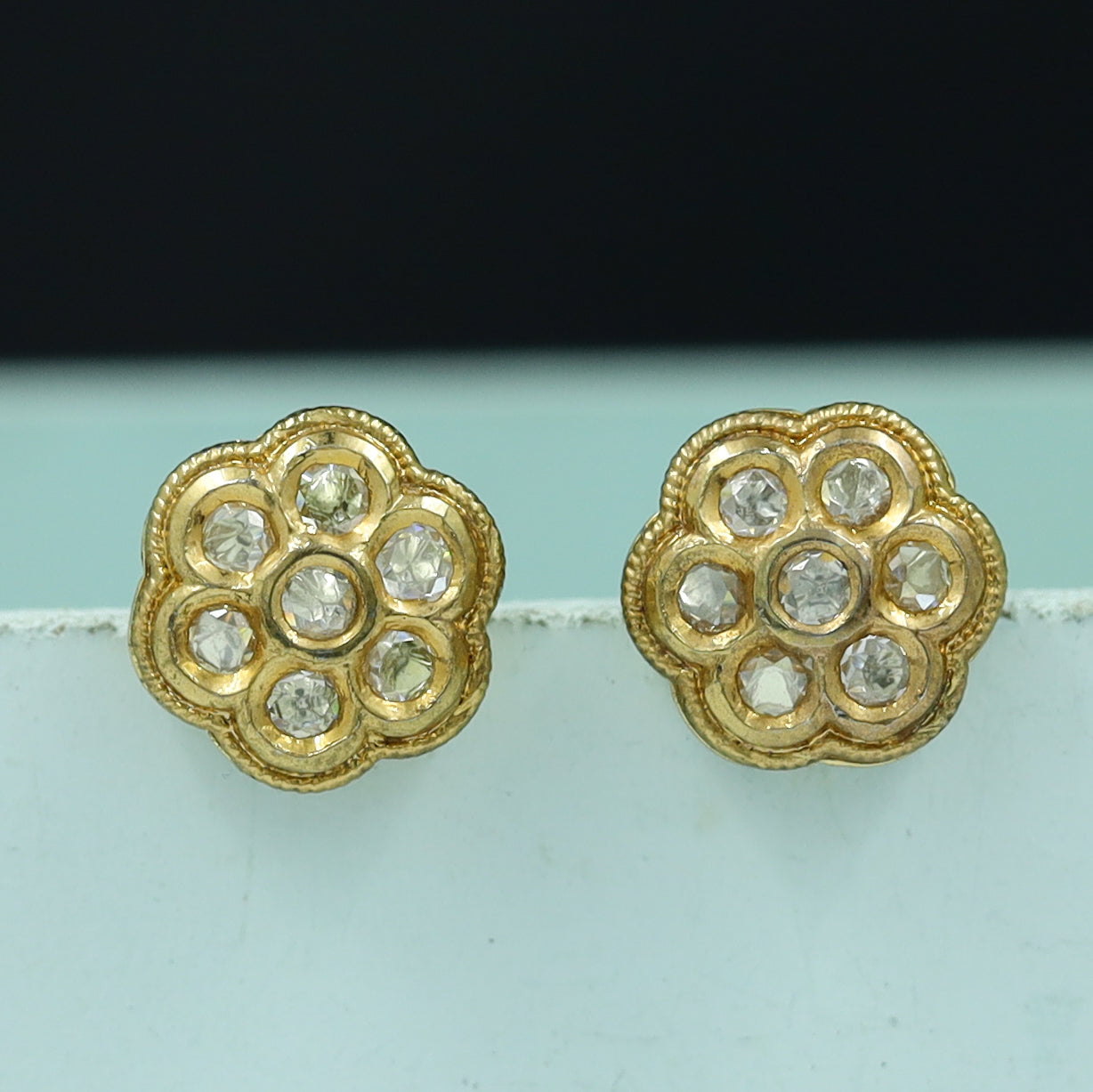 Tops/Studs Kundan Earring 11435