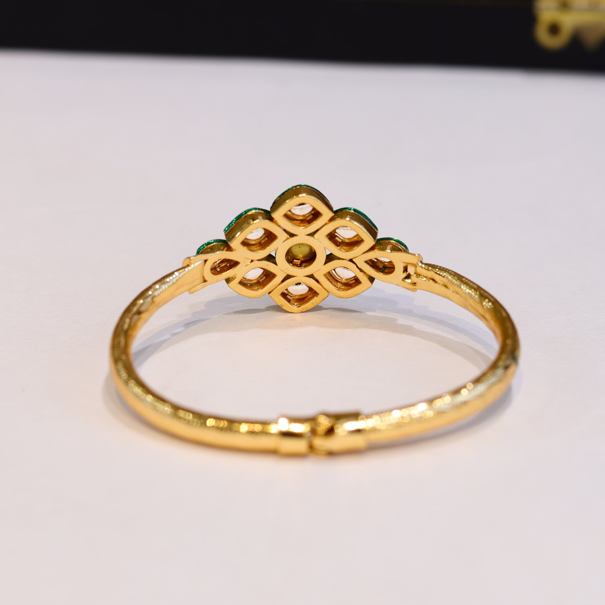 Kundan Bracelet 13970-34